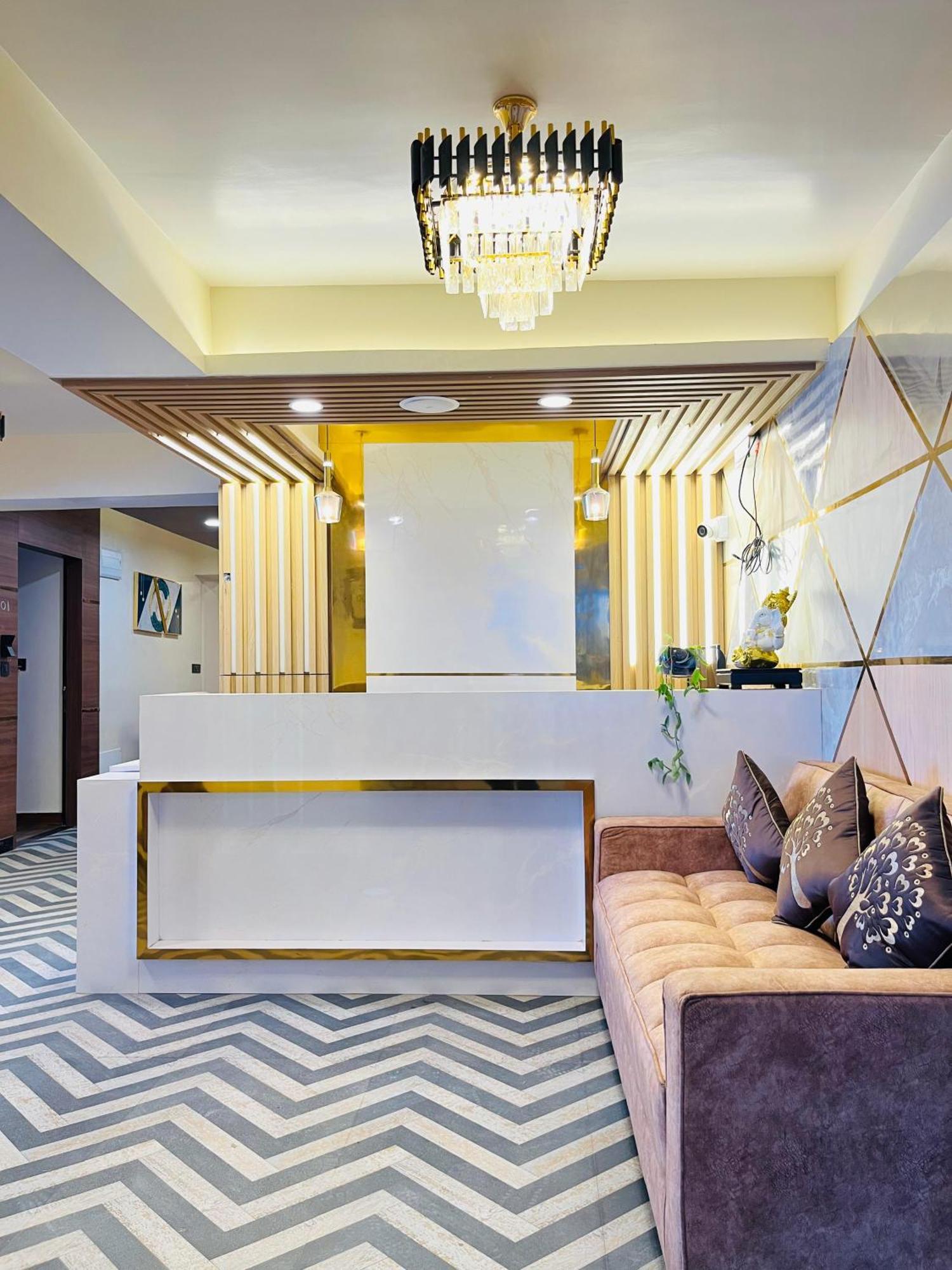 Luxury Stay At Hotel Broadway Boutique Mall Road Chowrasta Near Mahakal Temple Darjeeling (West Bengal) Exterior foto